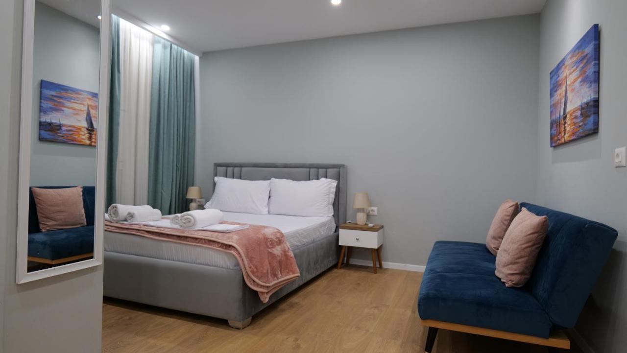 Kristi Apartments 02 Тирана Екстер'єр фото
